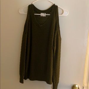 Open shoulder army Green sweater